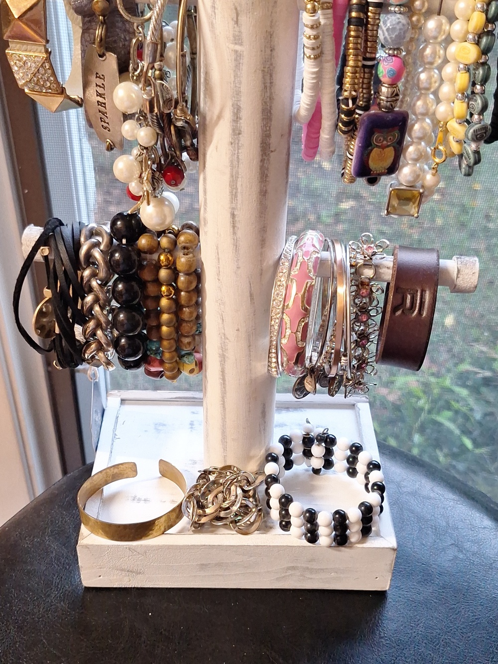 37 BUNDLE LOT UNLISTED BRACELETS Vintage to Now Condition Bohemian